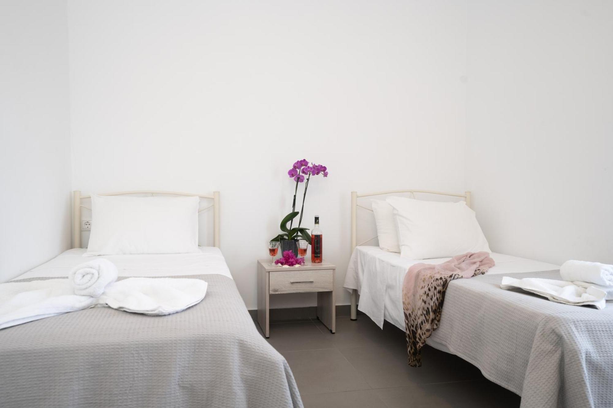 Spilia Apartments & Suites Mykonos Аграри Экстерьер фото